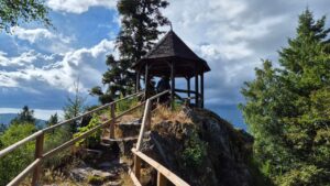 Latschigfelsen