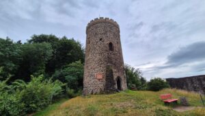 Burg Husen